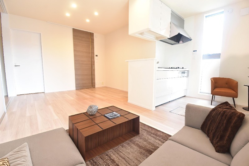 ��ʌ��������܎s��{��k�ܒ��Q���ڂ̃}���V�����̋��ԁE���r���O