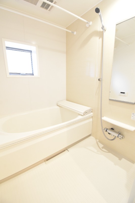 ��ʌ��������܎s��{��k�ܒ��Q���ڂ̃}���V�����̃o�X