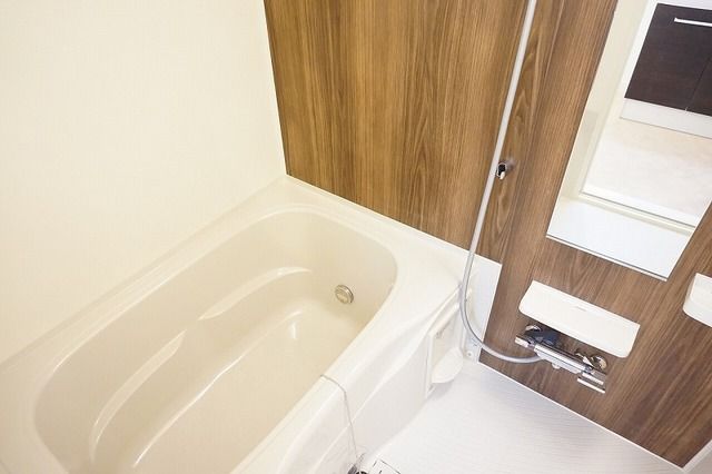 ��ʌ�����s�厚��|�̃A�p�[�g�̃o�X