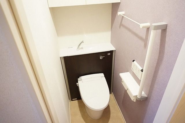 ��ʌ�����s�厚��|�̃A�p�[�g�̃g�C��