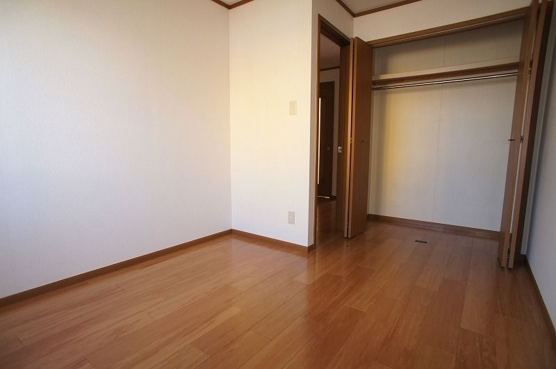 ��ʌ�����s���ԂP���ڂ̃A�p�[�g�̂��̑������E�X�y�[�X