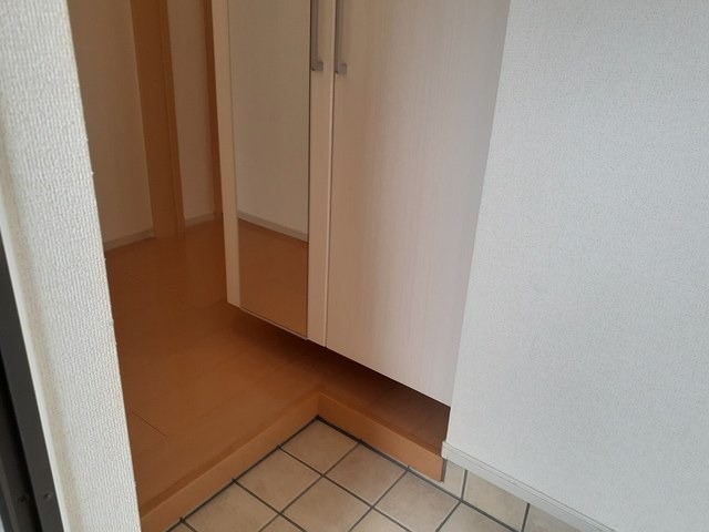 ��ʌ��������܎s����厚�w��̃A�p�[�g�̌���