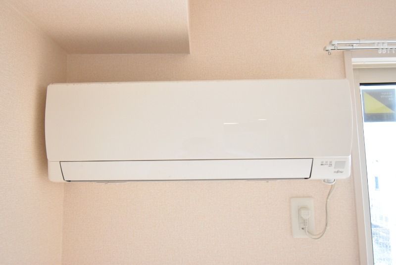 ��ʌ�����s�厚�ΐ_�̃A�p�[�g�̂��̑��ݔ�