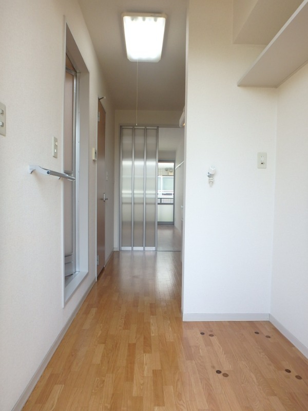 ��ʌ��������܎s�����擌��{�S���ڂ̃A�p�[�g�̌���