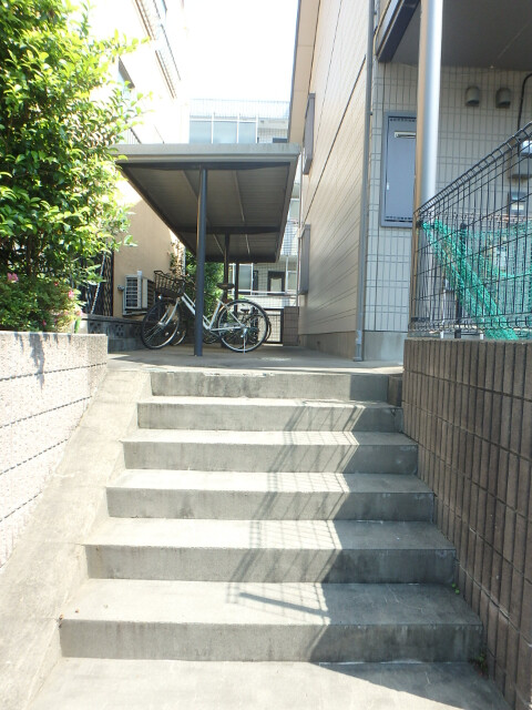 ��ʌ��������܎s�����擌��{�S���ڂ̃A�p�[�g�̃G���g�����X