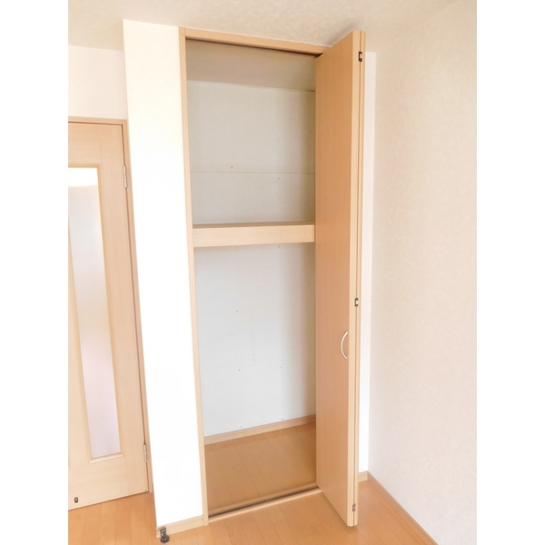 ��ʌ�����s�O�c�a�Q���ڂ̃}���V�����̎��[