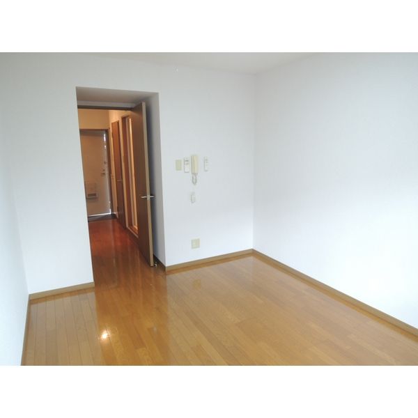 ��ʌ��z�J�s�z���J�T���ڂ̃}���V�����̂��̑������E�X�y�[�X