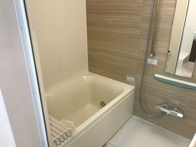 ��ʌ��������܎s��΋擌��΂T���ڂ̃A�p�[�g�̃o�X