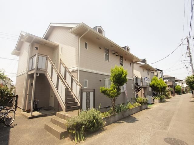 ��ʌ�����s�厚���s�̃A�p�[�g�̌����O��