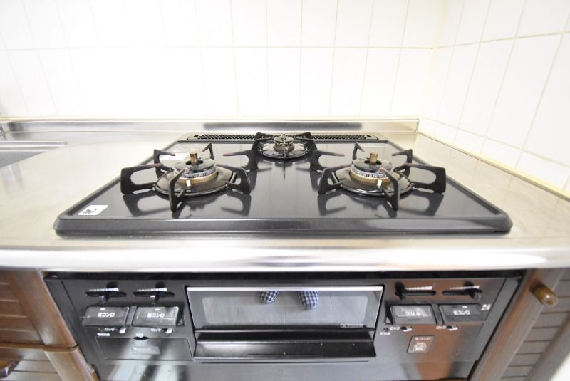 ��ʌ��������܎s�k��听���S���ڂ̃}���V�����̃L�b�`��