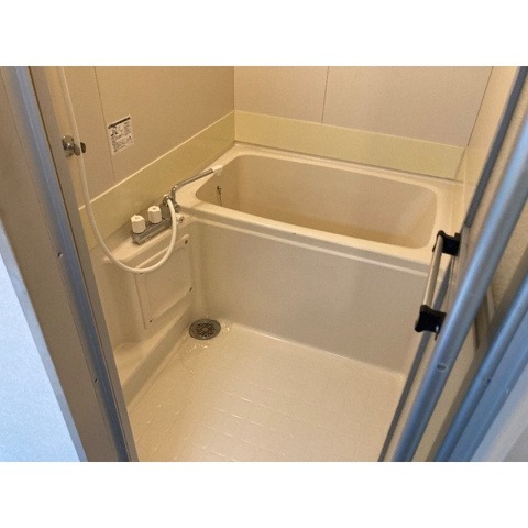 ��ʌ��������܎s��{��听���R���ڂ̃}���V�����̃o�X