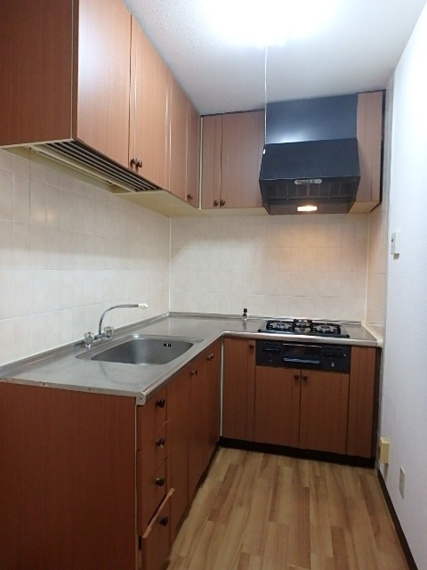 ��ʌ��������܎s�������a�c���Q���ڂ̃}���V�����̃L�b�`��