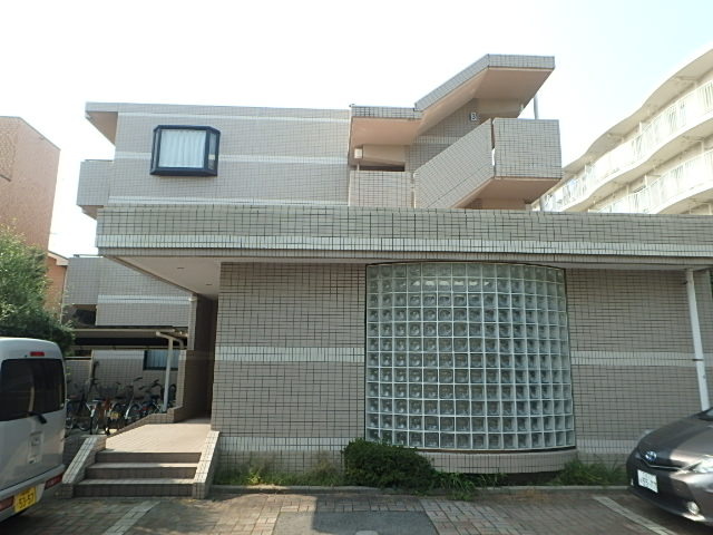 ��ʌ��������܎s�������a�c���Q����1394-3�̃}���V�����̌����O��