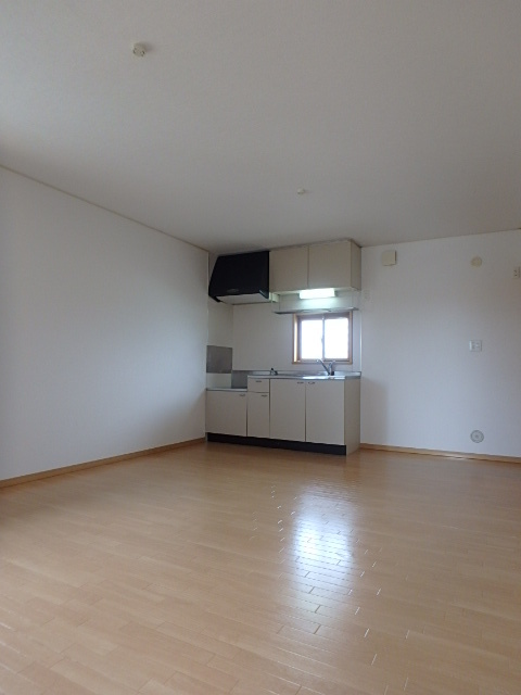 ��ʌ��������܎s������厚�쒆��̃A�p�[�g�̋��ԁE���r���O