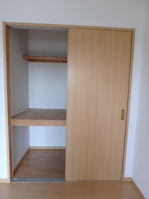 ��ʌ��������܎s������厚�쒆��̃A�p�[�g�̎��[