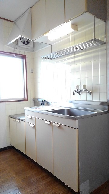 ��ʌ��������܎s��΋擌���P���ڂ̃A�p�[�g�̃L�b�`��