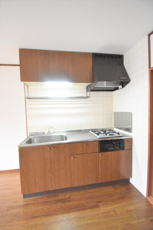 ��ʌ�����s�����J�{���S���ڂ̃}���V�����̃L�b�`��