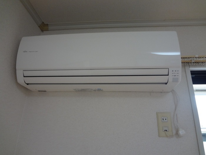 ��ʌ�����s�厚���s�̃A�p�[�g�̂��̑��ݔ�