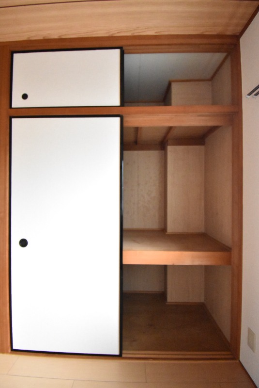 ��ʌ�����s�����J�{���S���ڂ̃}���V�����̎��[