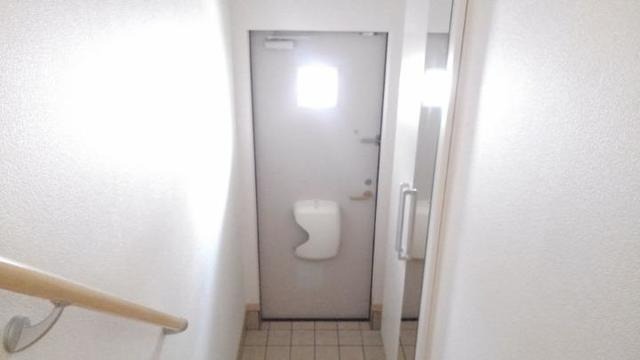 ��ʌ������s���X���ڂ̃A�p�[�g�̌���