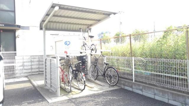 ��ʌ������s���X���ڂ̃A�p�[�g�̂��̑�