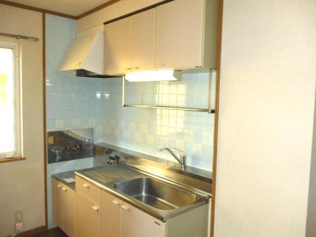 ��ʌ�����s�厚�����̃A�p�[�g�̃L�b�`��