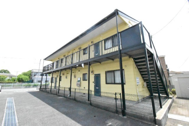 ��ʌ�����s�����R���ڂ̃A�p�[�g�̌����O��