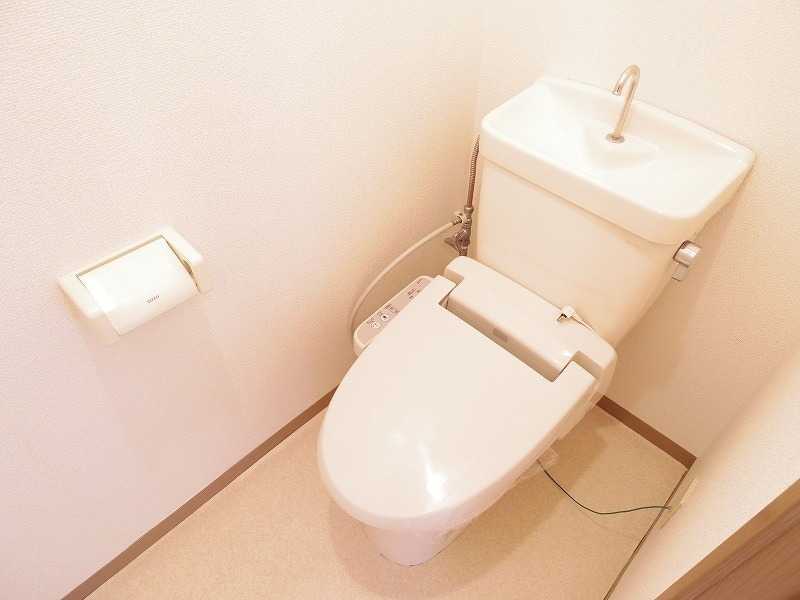 ��ʌ�����s�����R���ڂ̃A�p�[�g�̃g�C��