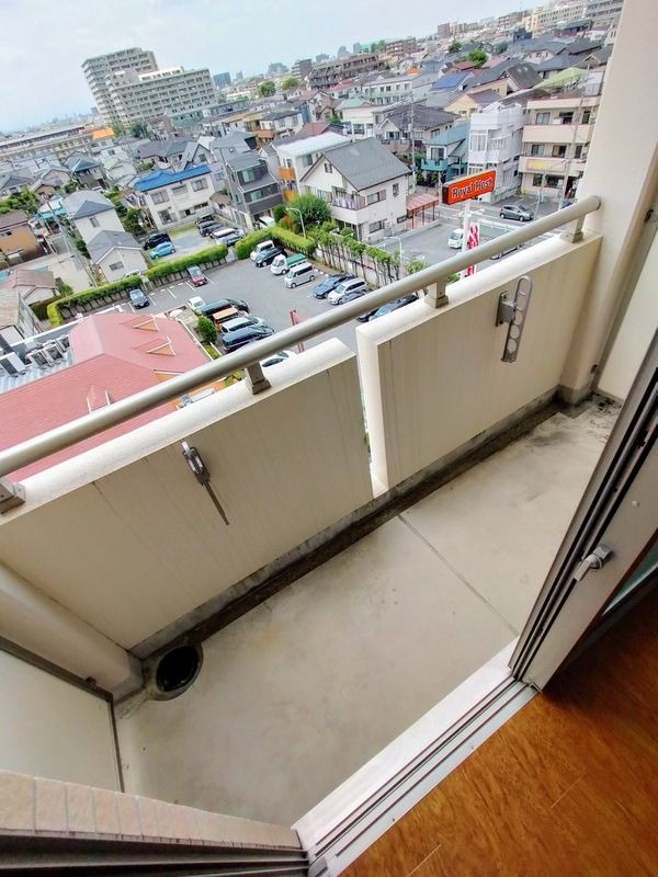 ��ʌ��������܎s�Y�a���ՂT���ڂ̃}���V�����̃o���R�j�[