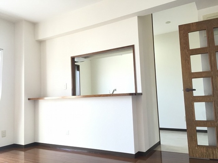 ��ʌ��������܎s�΋擌�Y�a�Q���ڂ̃}���V�����̋��ԁE���r���O