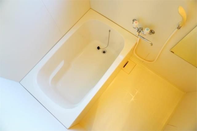 ��ʌ�����s�厚������̃}���V�����̃o�X