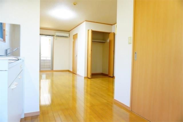 ��ʌ�����s�厚������̃}���V�����̂��̑������E�X�y�[�X