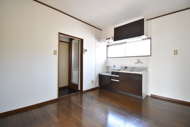 ��ʌ��������܎s����O���U���ڂ̃A�p�[�g�̋��ԁE���r���O