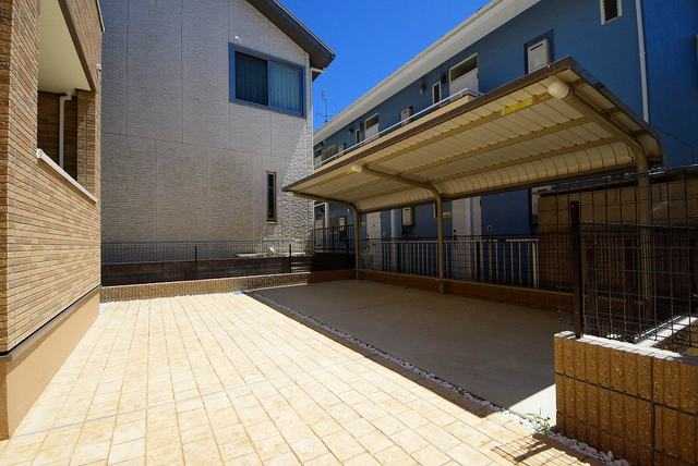 ��ʌ�����s������U���ڂ̃A�p�[�g�̂��̑�