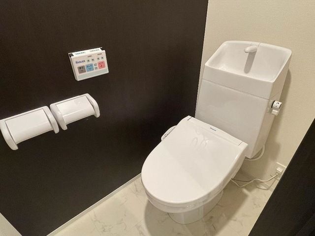 ��ʌ��������܎s���搼��{�Q���ڂ̃A�p�[�g�̃g�C��