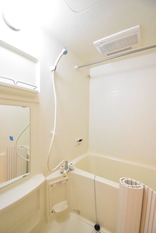 ��ʌ�����s�厚������̃}���V�����̃o�X