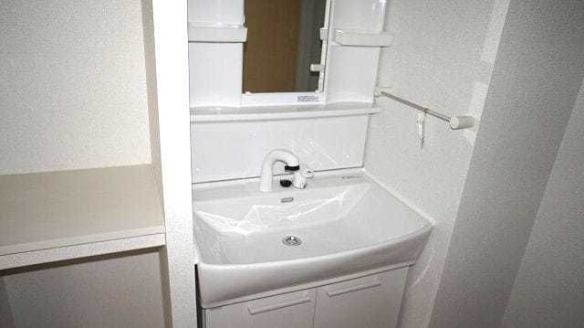 ��ʌ��k�����S�ɓޒ��h�S���ڂ̃A�p�[�g�̐��ʏ�