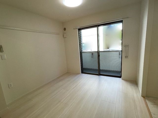 ��ʌ��������܎s���搼��{�Q���ڂ̃A�p�[�g�̂��̑�