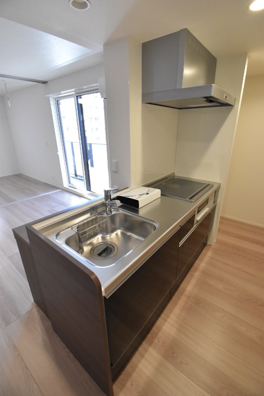 ��ʌ��z�J�s��z�J�R���ڂ̃A�p�[�g�̃L�b�`��