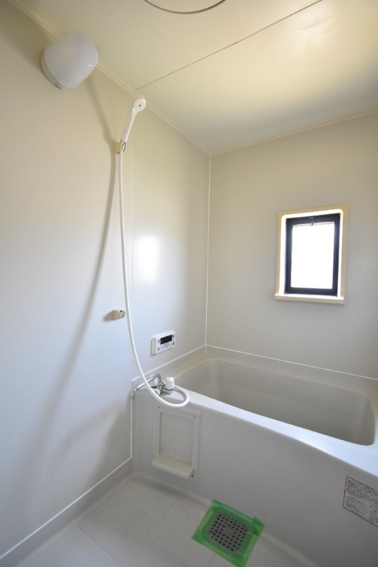 ��ʌ��������܎s�k��������Q���ڂ̃A�p�[�g�̃o�X