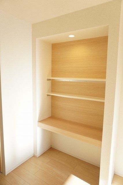 ��ʌ��k�����S�ɓޒ��厚�����̃A�p�[�g�̂��̑�