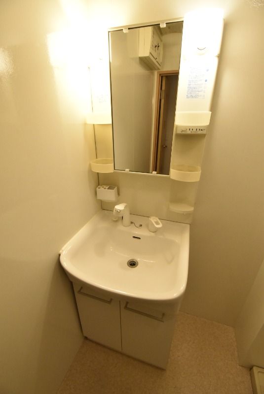 ��ʌ��������܎s��������u�Q���ڂ̃A�p�[�g�̐��ʏ�