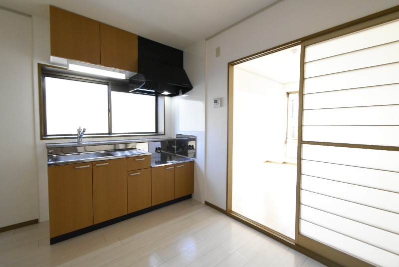 ��ʌ��������܎s�����擌��{�U���ڂ̃A�p�[�g�̃L�b�`��