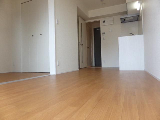 ��ʌ��������܎s�Y�a�擌�����̃}���V�����̋��ԁE���r���O