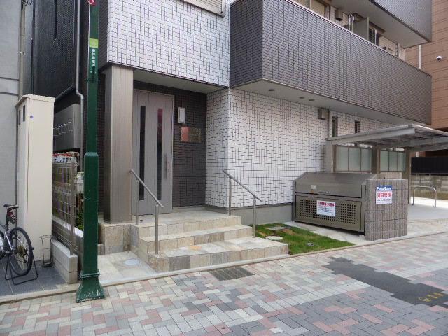 ��ʌ��������܎s�Y�a�擌�����̃}���V�����̃G���g�����X