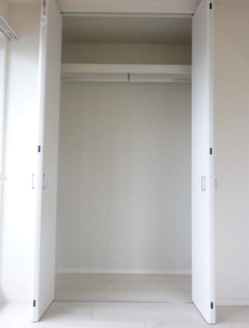 ��ʌ�����s�����R���ڂ̃}���V�����̎��[