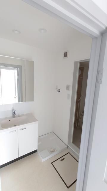 ��ʌ������s���v��̃A�p�[�g�̐��ʏ�