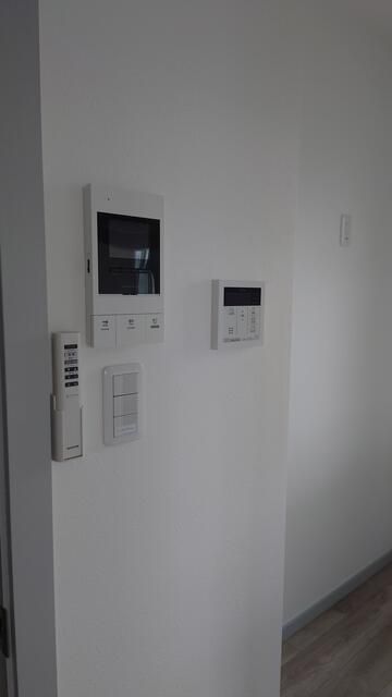 ��ʌ������s���v��̃A�p�[�g�̂��̑�