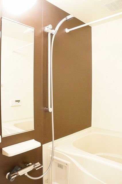 ��ʌ��������܎s�΋�����S���ڂ̃}���V�����̃o�X