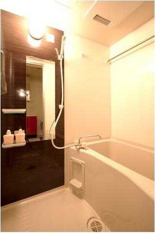 ��ʌ��������܎s������{�����S���ڂ̃A�p�[�g�̃o�X